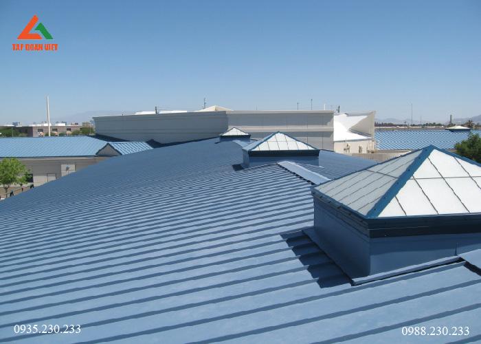 Lợp mái tôn tại Hai Bà Trưng uy tín, giá rẻ - Tập Đoàn Việt Lợp mái tôn tại quận Tây Hồ
