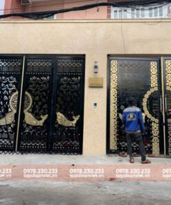 Cửa cổng 4 cánh bằng sắt đẹp, đẳng cấp - Tập Đoàn Việt Cua cong 4 canh bang sat 3
