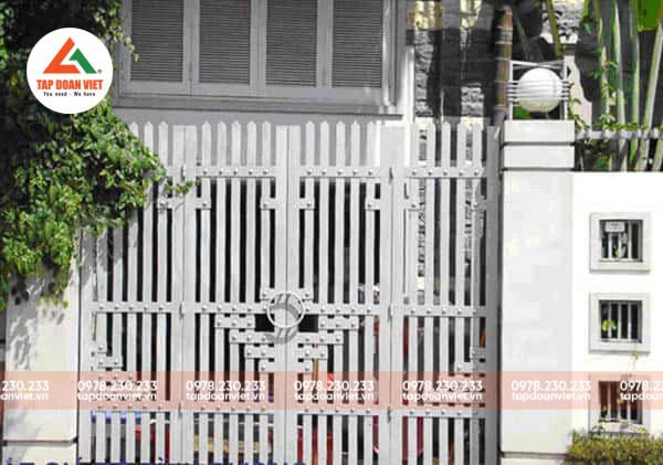 Cổng biệt thự đơn giản, tinh tế - Tập Đoàn Việt Cổng biệt thự đơn giản, tinh tế - Ảnh 5