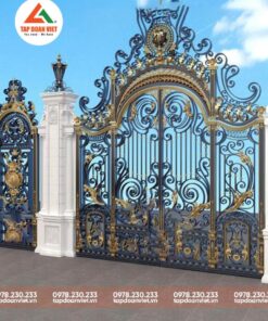 Cổng sắt biệt thự đơn giản, sang trọng - Tập Đoàn Việt cong sat biet thu 3