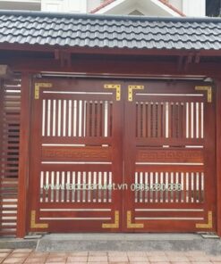 Cổng sắt giả gỗ đẹp, sang trọng - Tập Đoàn Việt cong sat gia go dep 1