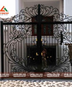 Cửa cổng 2 cánh đẹp, nổi bật - Tập Đoàn Việt cua cong 2 canh dep 3