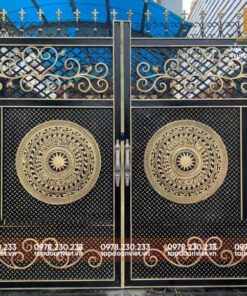 Cửa cổng 2 cánh sắt hộp đẹp, trang nhã - Tập Đoàn Việt cua cong 2 canh sat hop 1 1