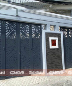 Cửa cổng 4 cánh gấp đẹp, sang trọng - Tập Đoàn Việt cua cong 4 canh gap 1