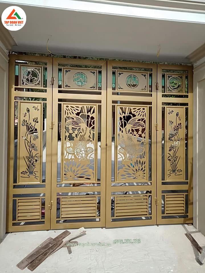 Cửa cổng sắt 4 cánh đẹp CNC đẳng cấp - Tập Đoàn Việt Cửa cổng sắt 4 cánh đẹp CNC đẳng cấp - Ảnh 4