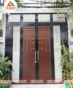 Cửa cổng sắt 4 cánh giả gỗ đẹp, hiện đại - Tập Đoàn Việt cua cong sat 4 canh gia go