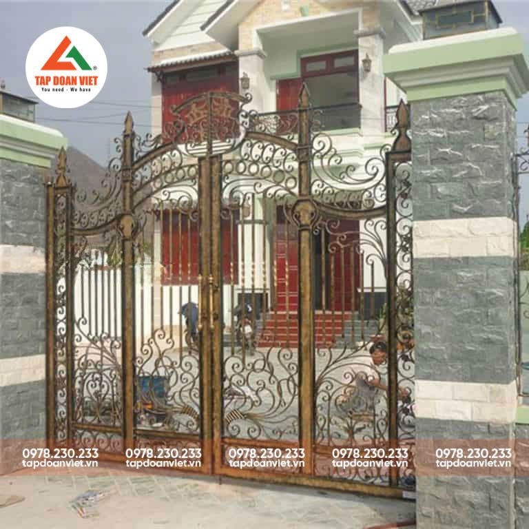 Cửa cổng sắt 4 cánh hiện đại - Tập Đoàn Việt Cửa cổng sắt 4 cánh hiện đại - Ảnh 4