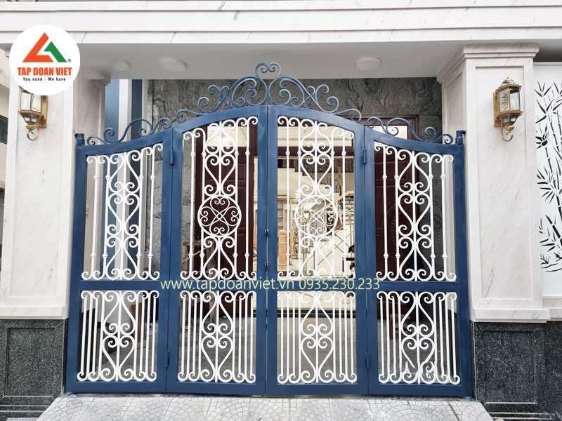 Cửa cổng sắt 4 cánh hiện đại - Tập Đoàn Việt Cửa cổng sắt 4 cánh hiện đại - Ảnh 3