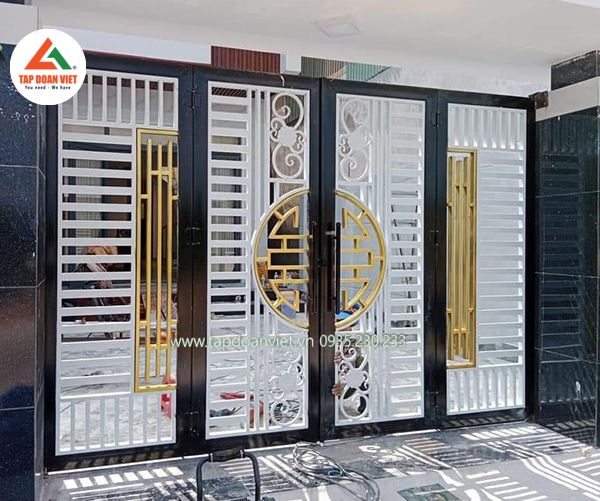 Cửa cổng sắt 4 cánh hiện đại - Tập Đoàn Việt Cửa cổng sắt 4 cánh hiện đại - Ảnh 2