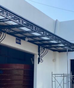 Mẫu mái kính sắt nghệ thuật giá tốt, thi công trọn gói - Tập Đoàn Việt mai kinh sat nghe thuat mau mai hien biet thu