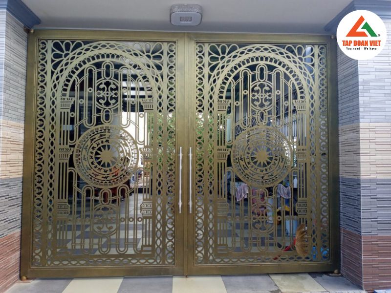 Lắp đặt cổng sắt hộp – kiến tạo không gian sống hiện đại - Tập Đoàn Việt Cong Sat Hop Don Vi Thi Cong